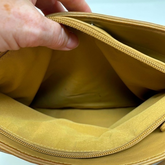 Talbots Leather Crossbody Bag – Yellow Tan – Adjustable Strap - Picture 10 of 12